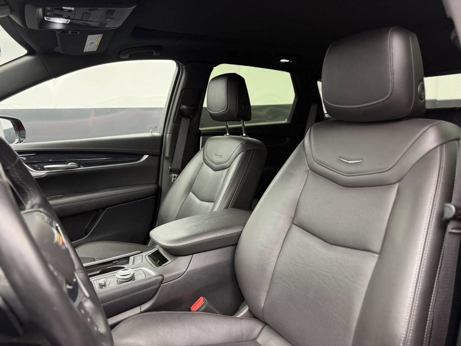 Used 2024 Cadillac XT5 Premium Luxury AWD/4WD image 15