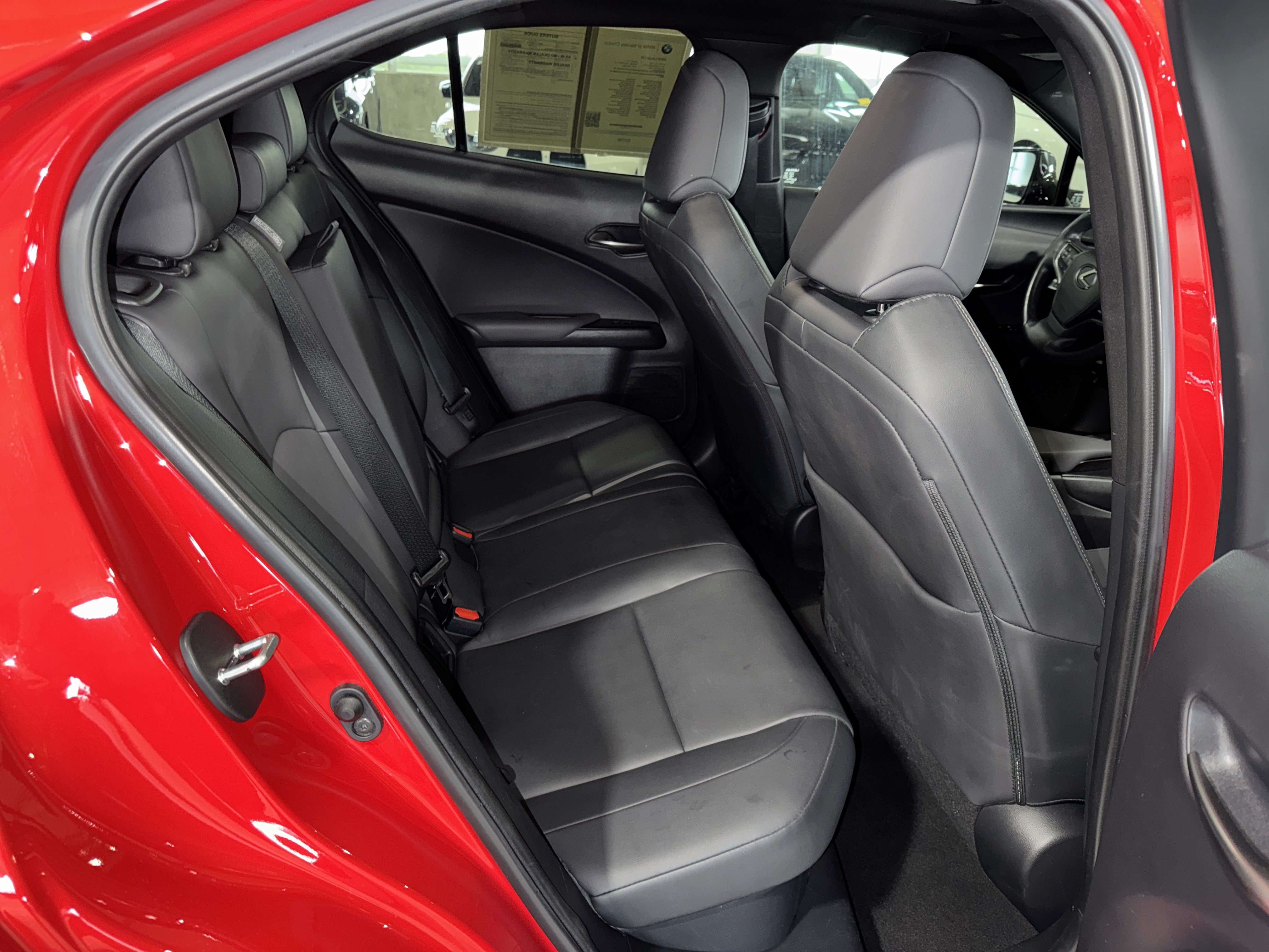 Used 2024 Lexus UX 250h FWD image 13