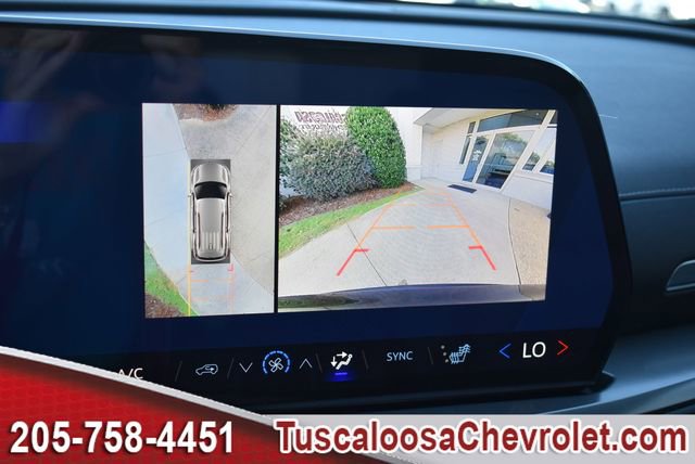 New 2026 Chevrolet Traverse LT w/ Driver Confidence Package FWD image 30
