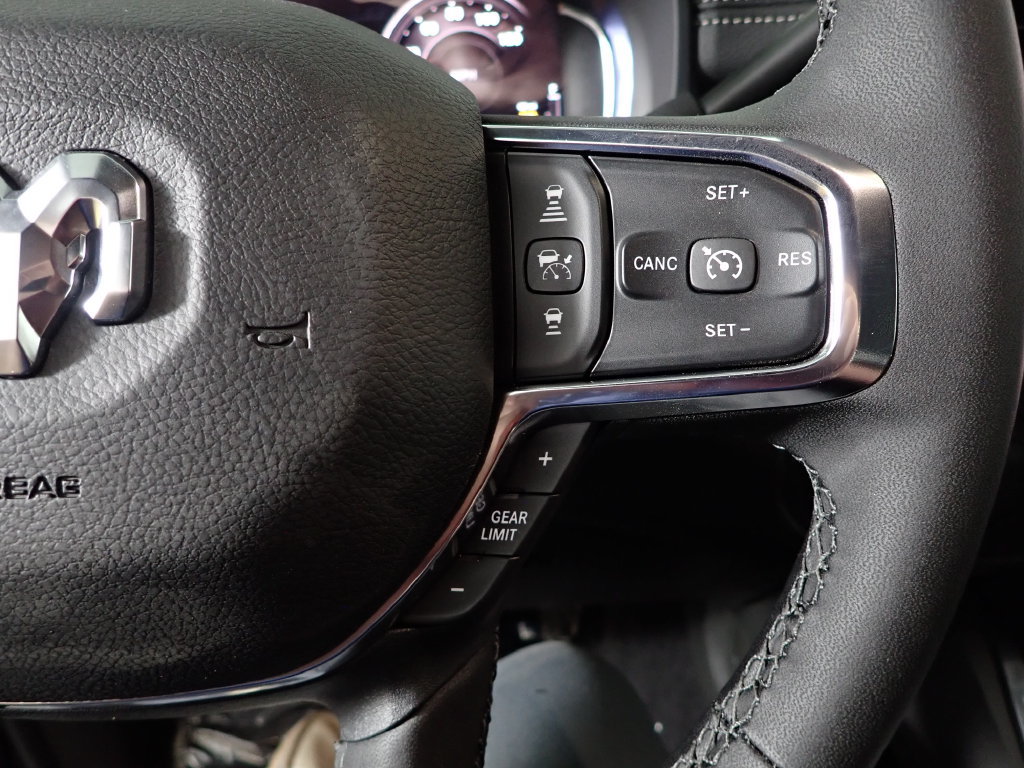 New 2027 RAM 2500 Laramie w/ Night Edition AWD/4WD image 29