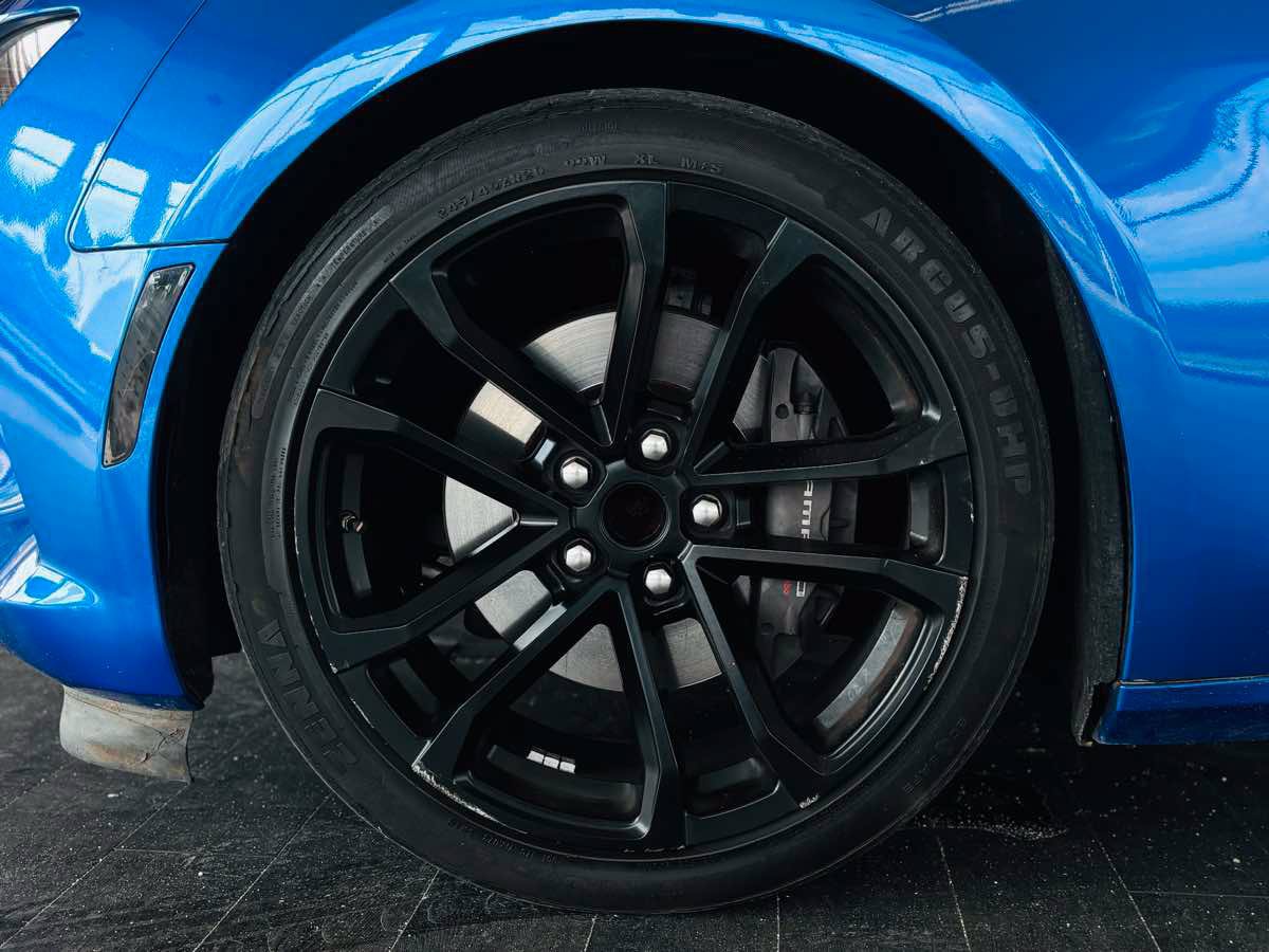 Used 2017 Chevrolet Camaro SS RWD image 28