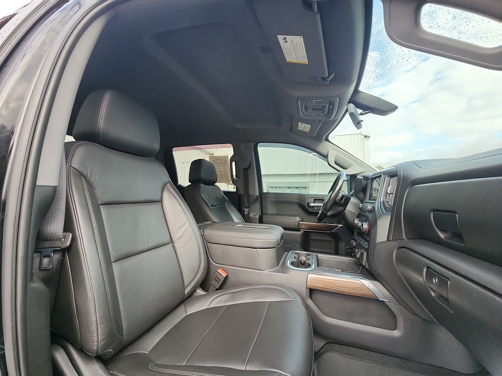 Used 2020 Chevrolet Silverado 1500 RST AWD/4WD image 23