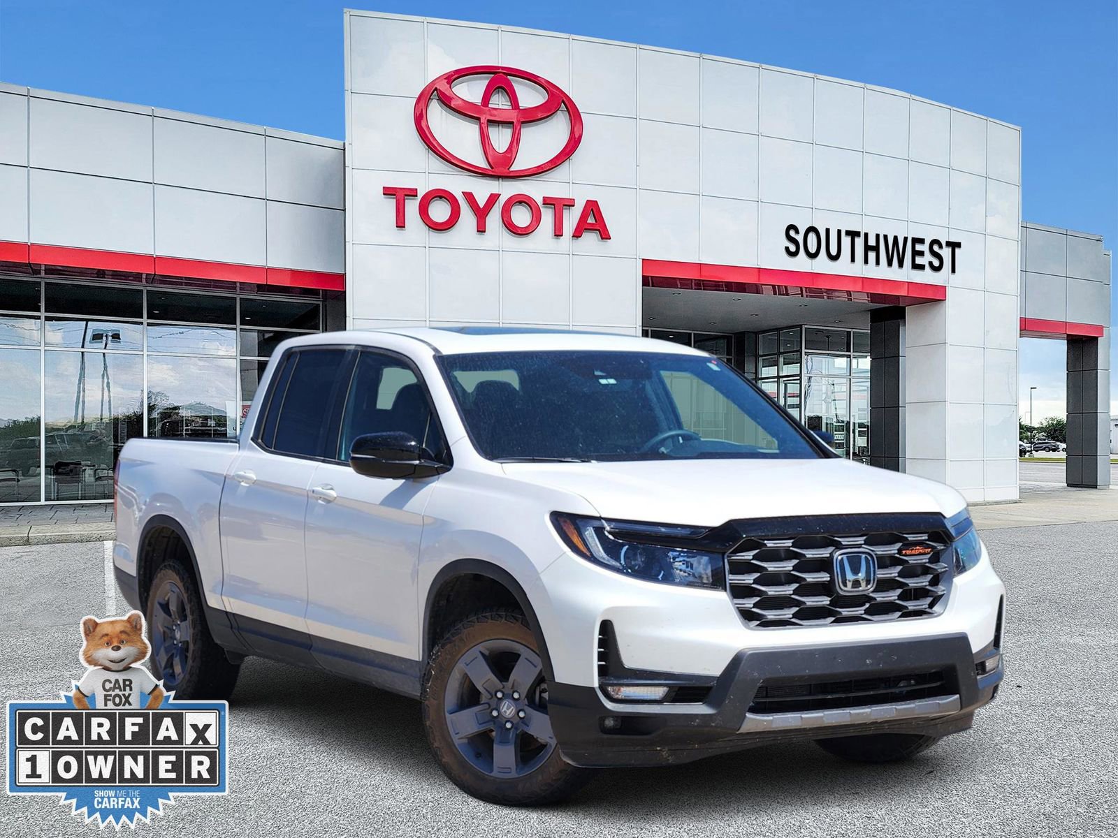 Used 2024 Honda Ridgeline TrailSport image 1