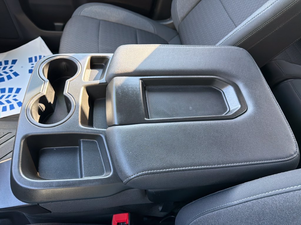 Used 2022 Chevrolet Silverado 1500 Custom w/ LPO, Dark Essentials Package AWD/4WD image 27