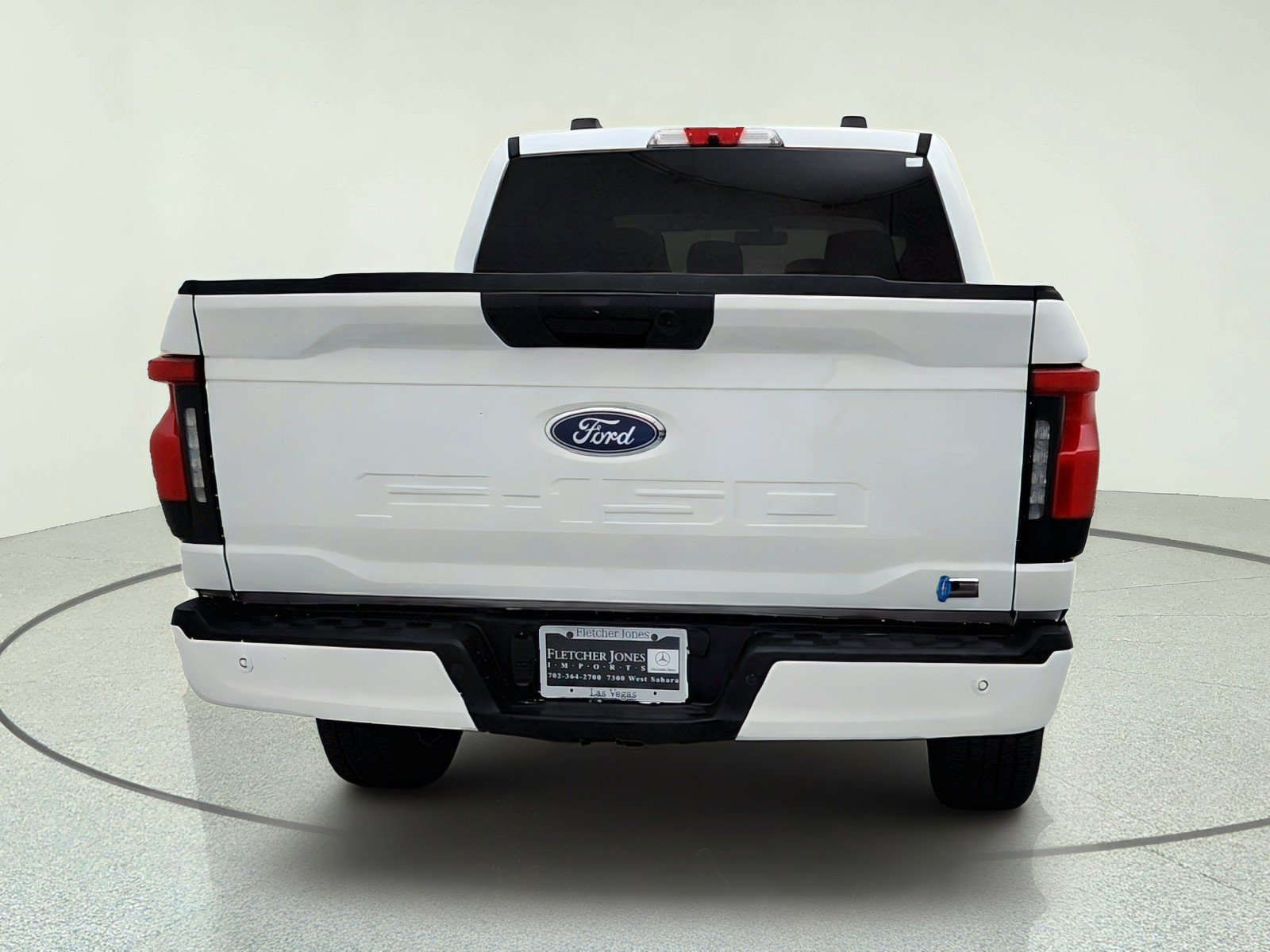 Used 2023 Ford F150 Lightning XLT AWD/4WD image 10