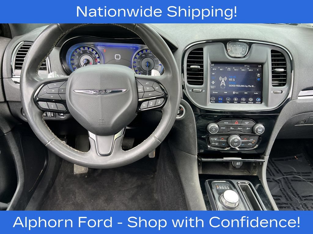 Used 2023 Chrysler 300 S w/ Comfort Group RWD image 9