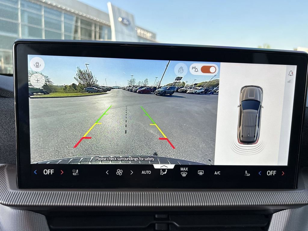 Used 2025 Ford Explorer Active w/ Active Comfort Package image 23