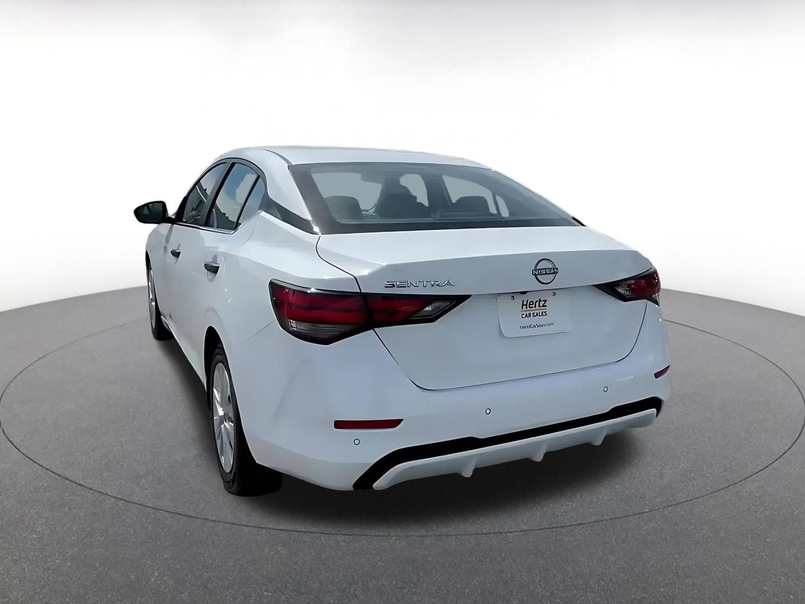 Used 2025 Nissan Sentra S image 11