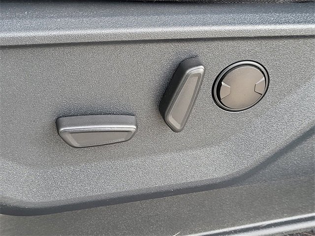 Used 2022 Ford F150 XLT w/ Equipment Group 302A High image 22