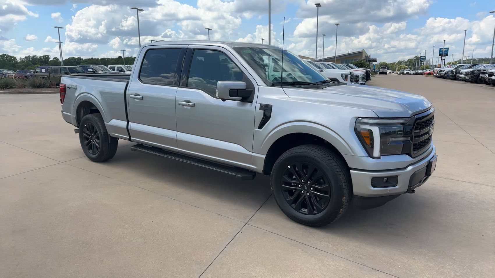 Used 2026 Ford F150 Lariat AWD/4WD image 3