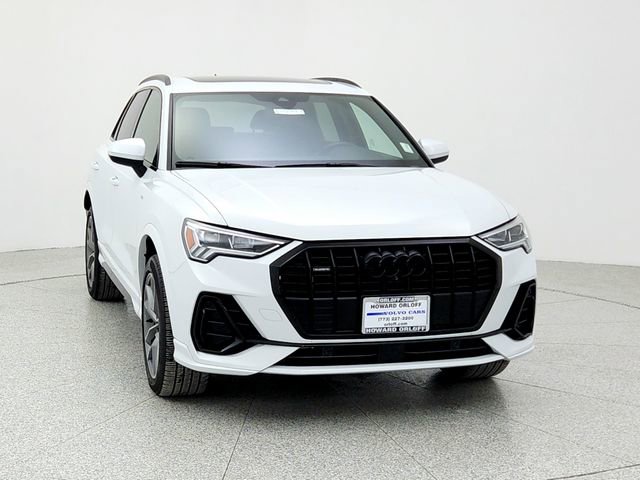 Used 2022 Audi Q3 2.0T Premium Plus w/ Premium Plus Package image 2