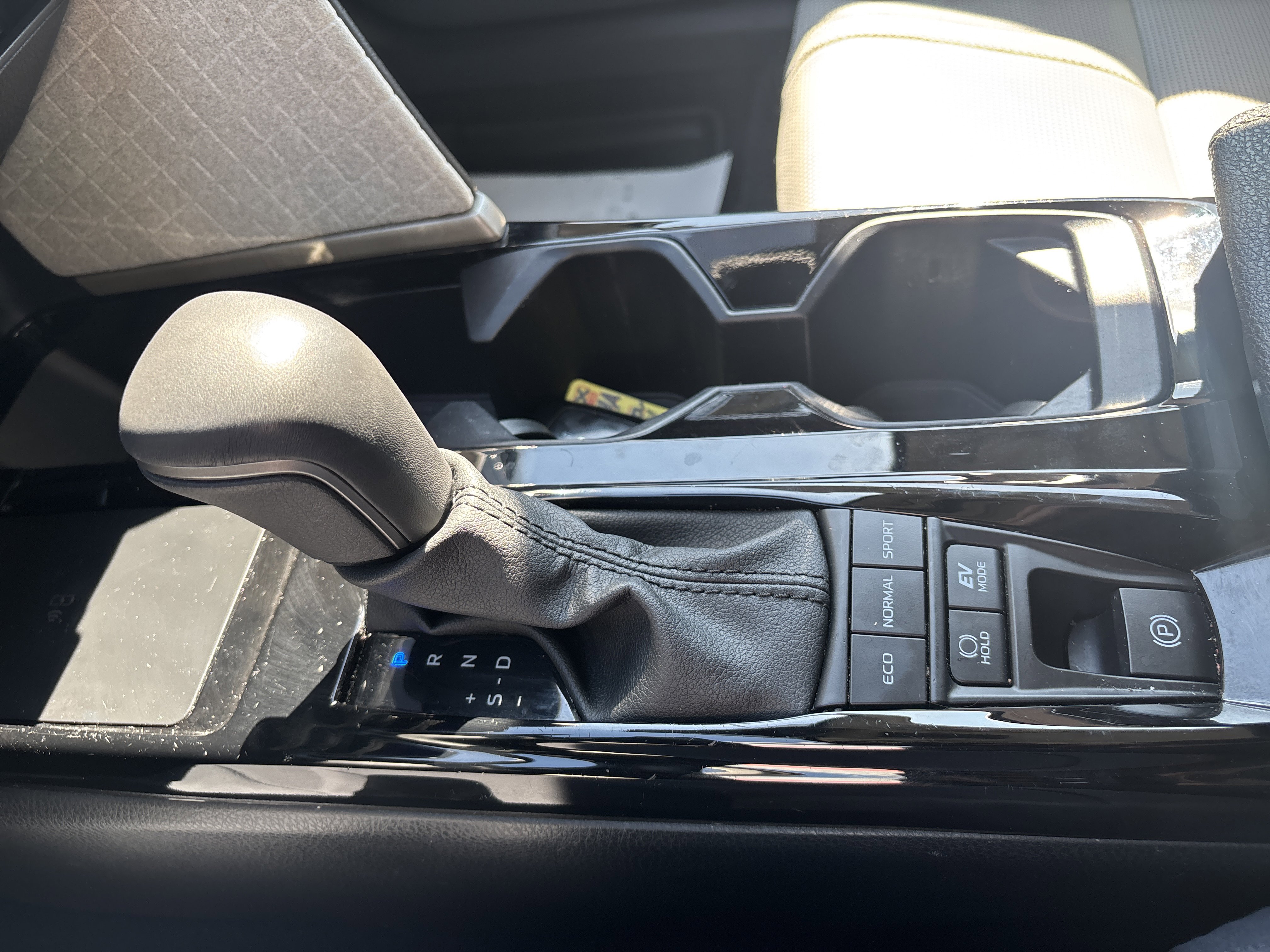 Certified 2025 Toyota Camry XLE AWD/4WD image 24