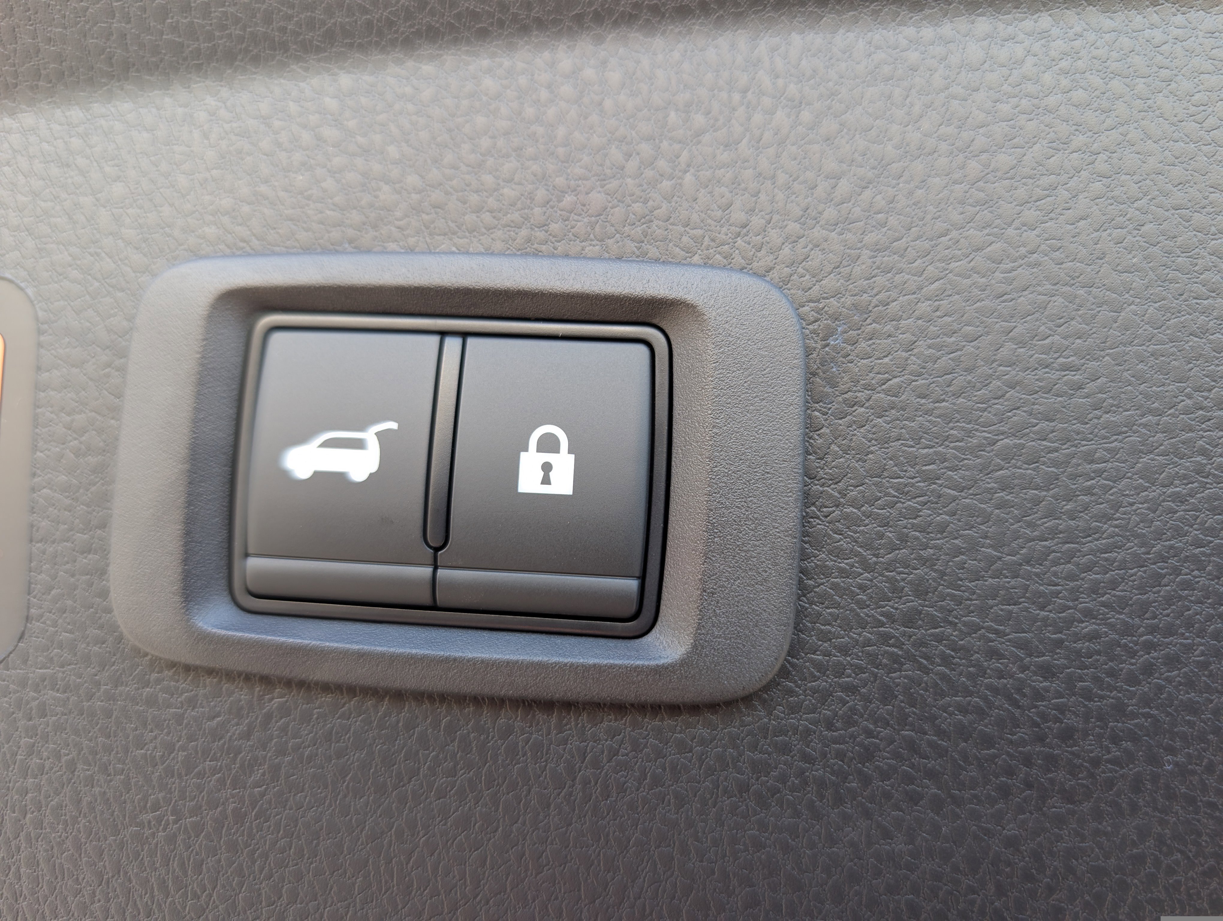 New 2026 Mitsubishi Eclipse Cross SE image 13