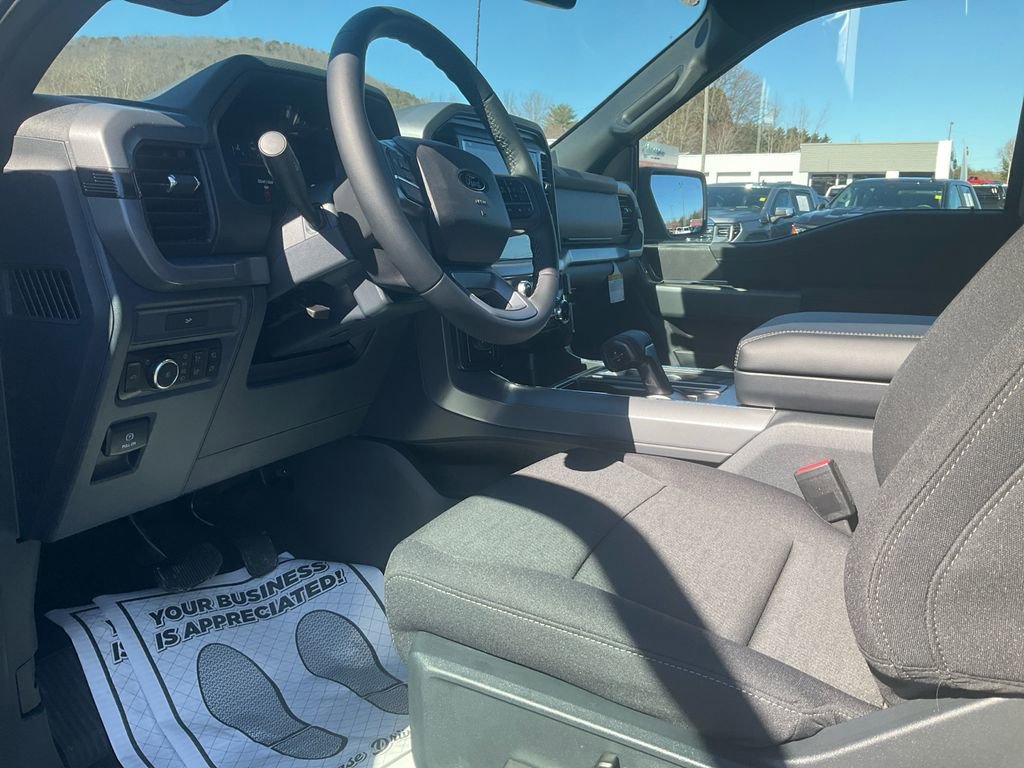 New 2026 Ford F150 XLT w/ Equipment Group 302A MID image 15
