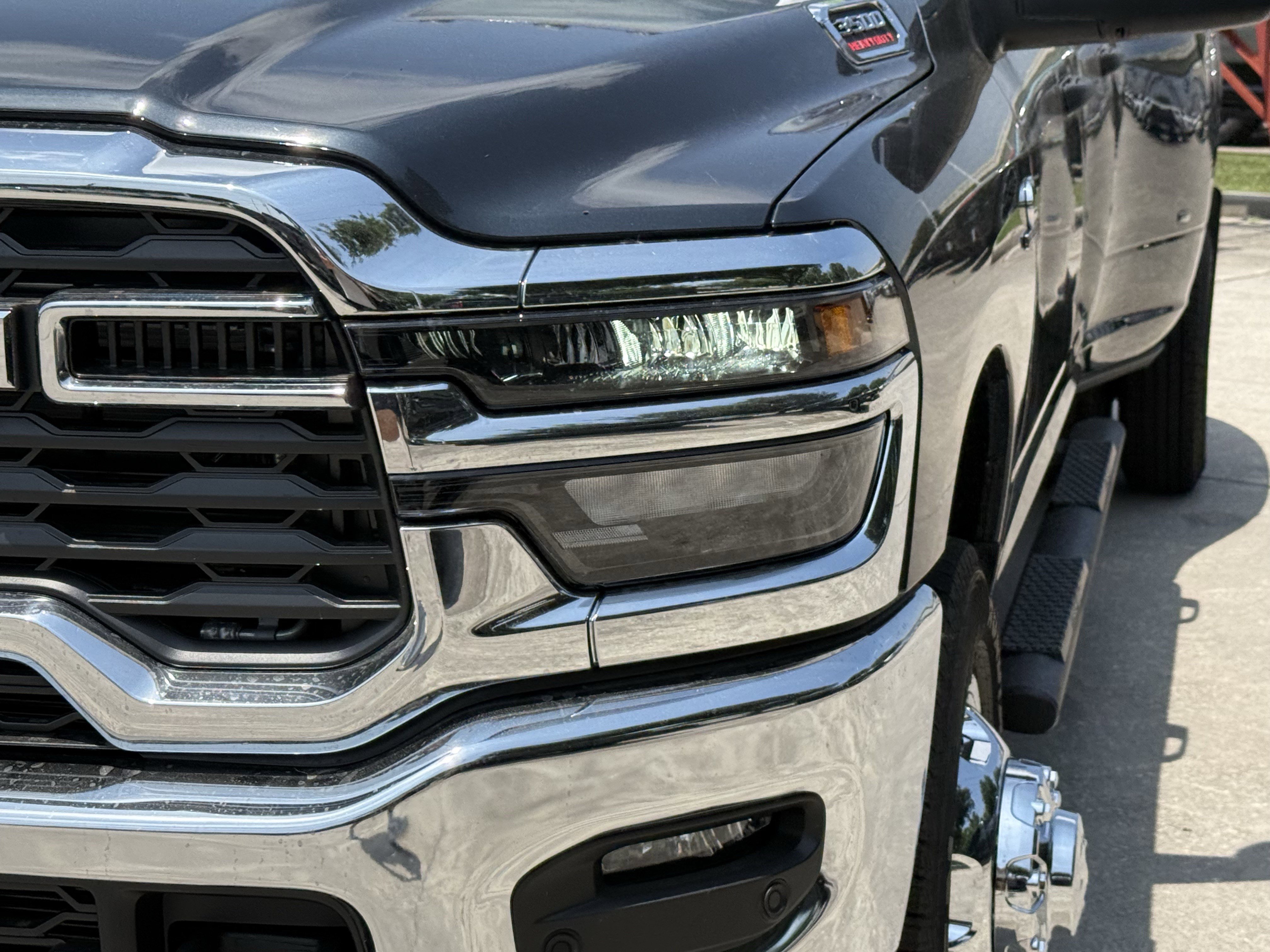 New 2026 RAM 3500 Tradesman AWD/4WD image 8