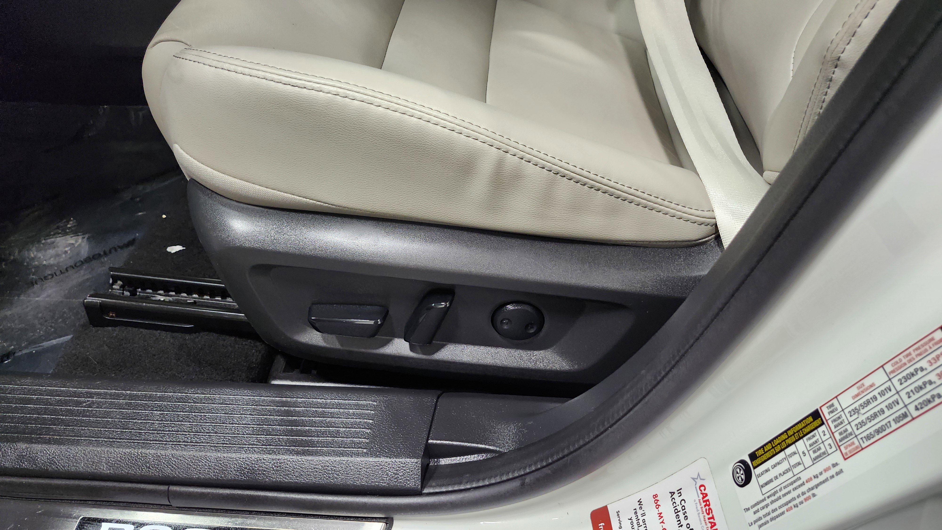 Used 2023 Nissan Rogue SL w/ SL Premium Package image 28