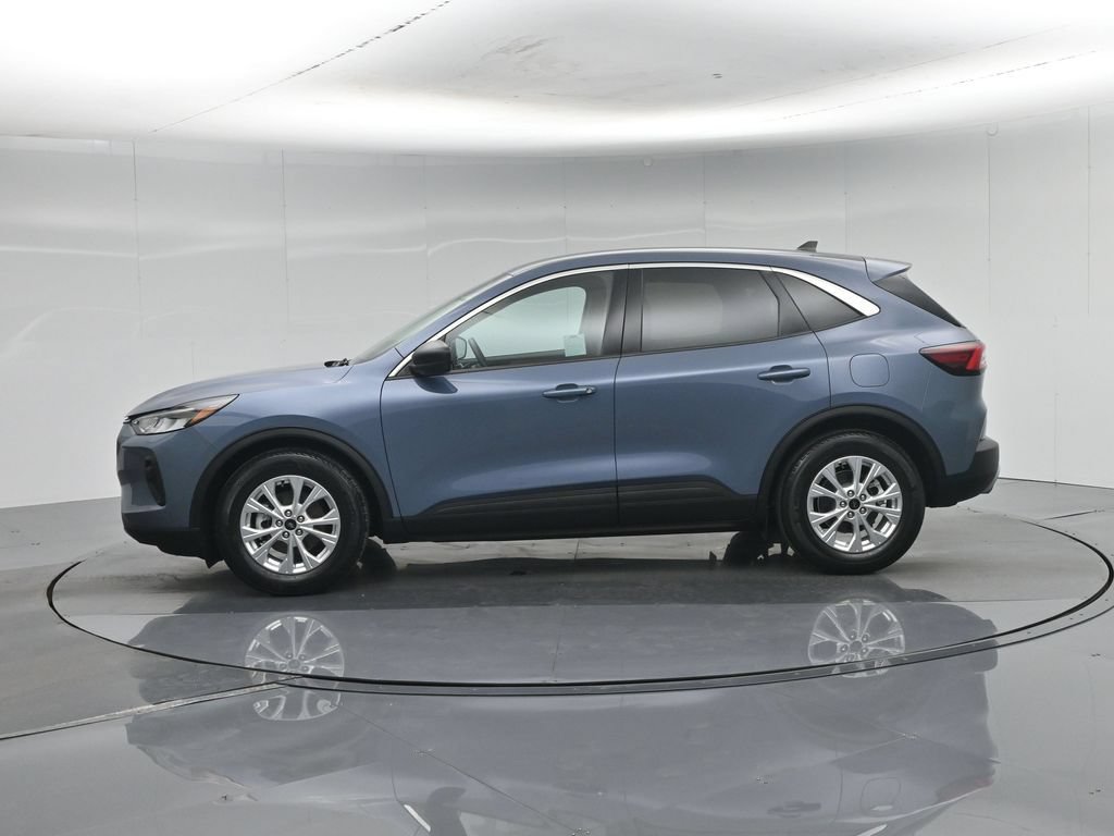 Certified 2023 Ford Escape Active FWD image 30