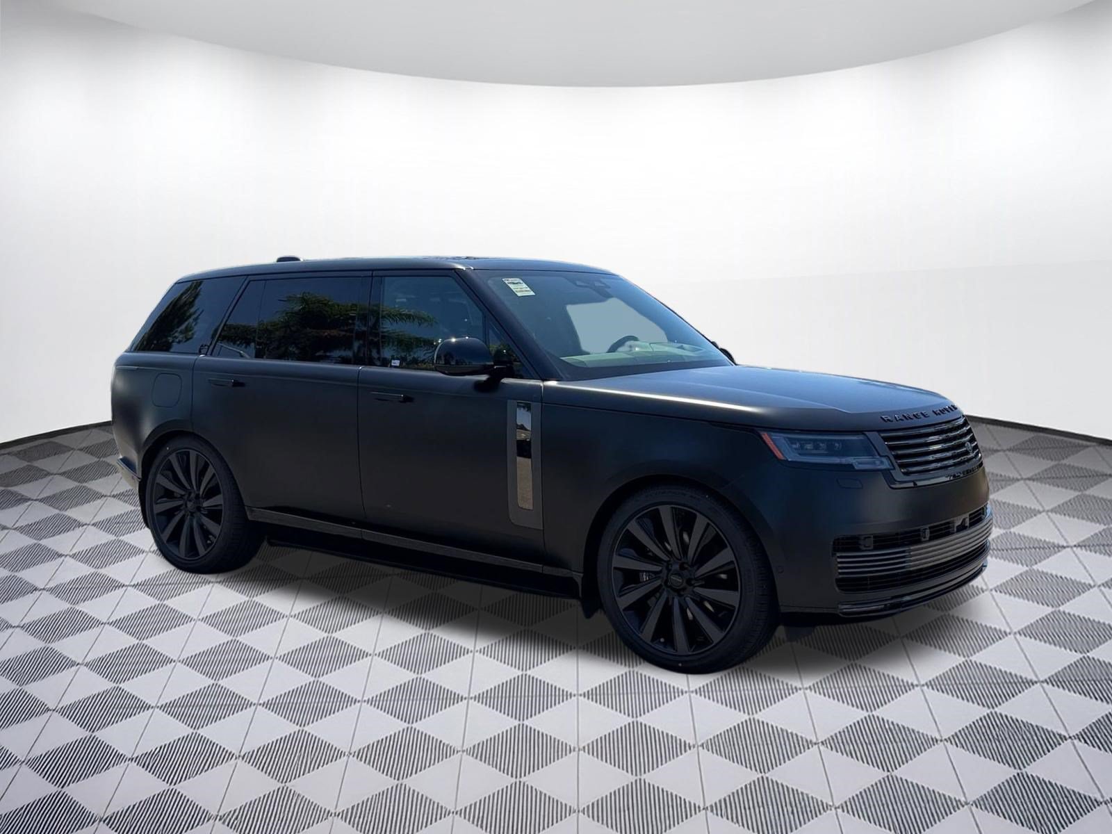 New 2026 Land Rover Range Rover SV AWD/4WD image 7
