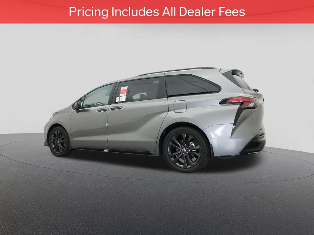 New 2026 Toyota Sienna XSE FWD image 21