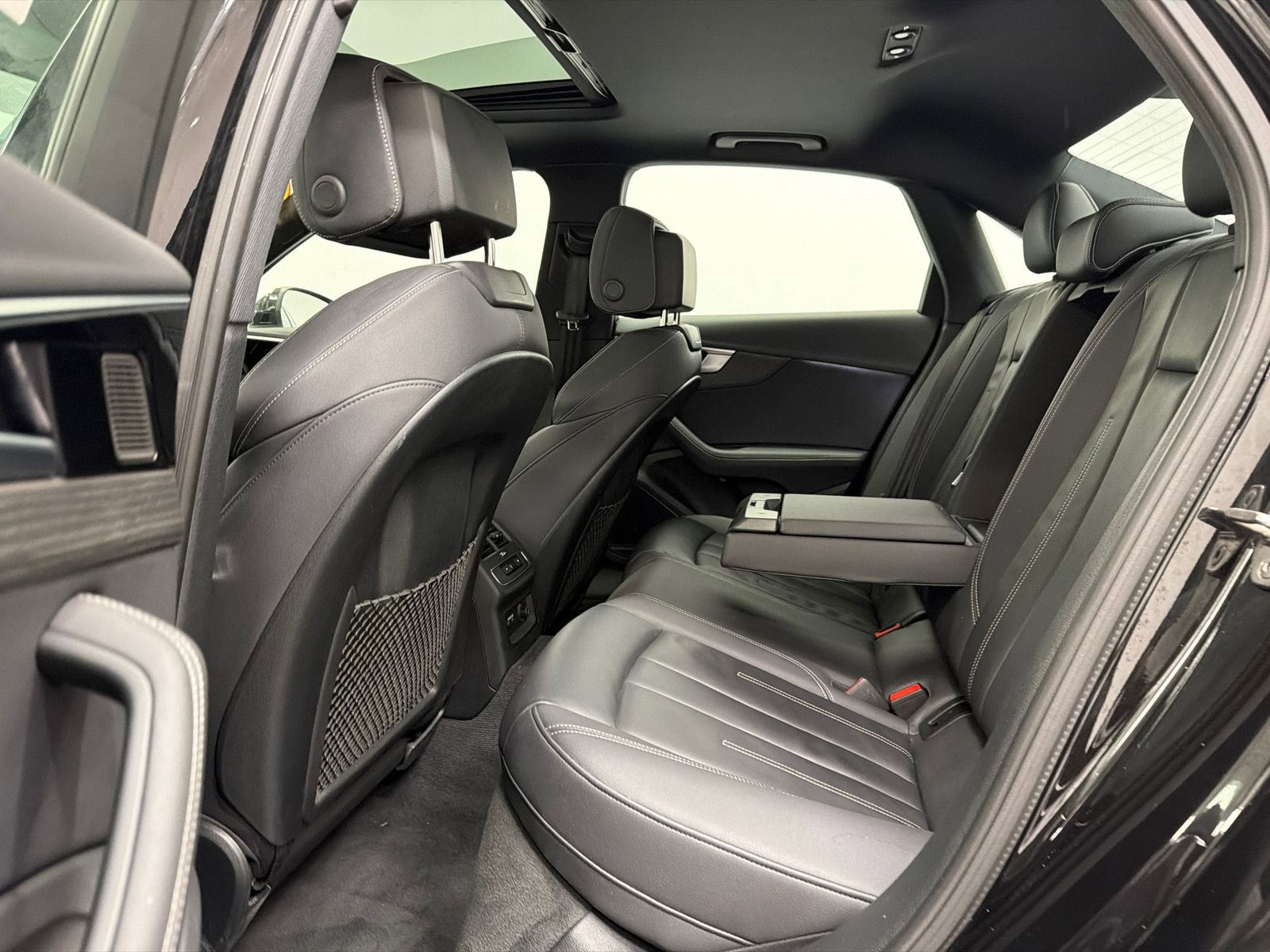 Used 2024 Audi A4 2.0T Premium Plus image 16