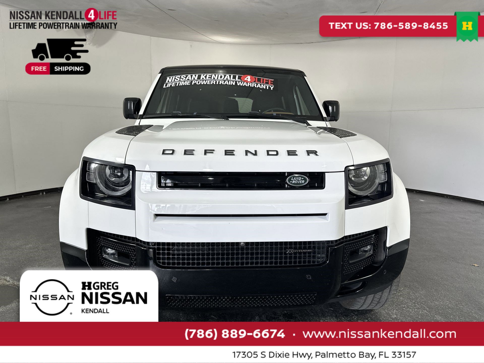 Used 2023 Land Rover Defender 130 X-Dynamic SE image 4