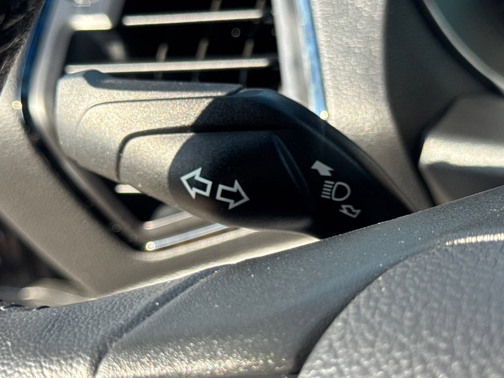 Used 2019 Ford Escape Titanium AWD/4WD image 35