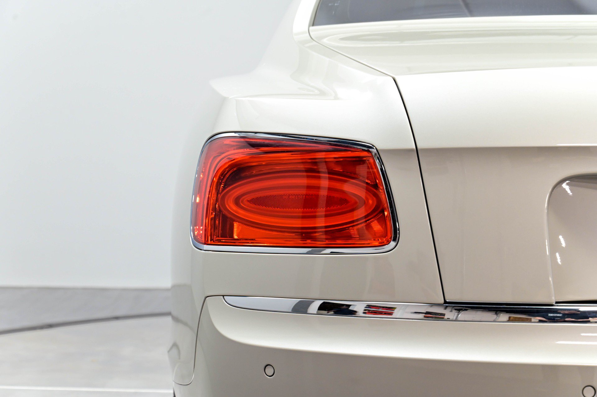 Used 2015 Bentley Flying Spur W12 AWD/4WD image 65