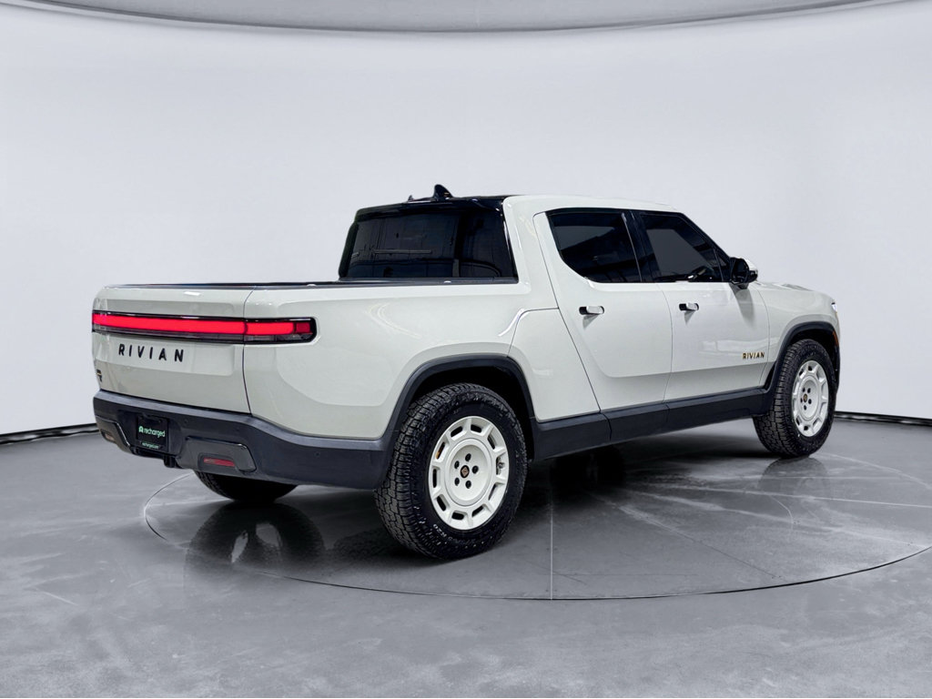 Used 2025 Rivian R1T Adventure Tri AWD/4WD image 3