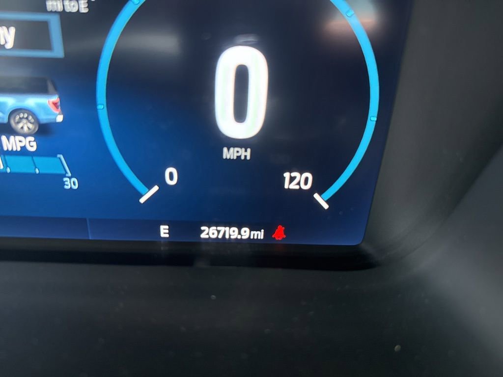 Used 2022 Ford F150 Lariat w/ Equipment Group 502A High image 8