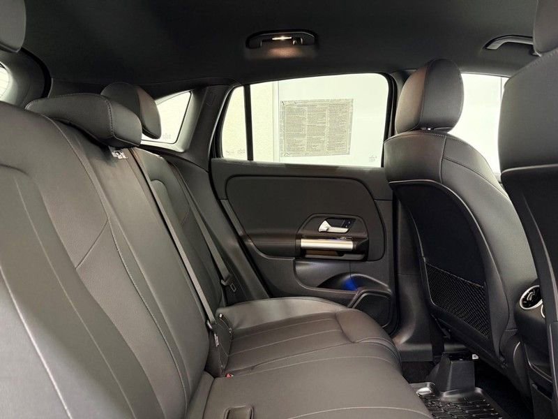 New 2025 Mercedes-Benz GLA 250 4MATIC image 4