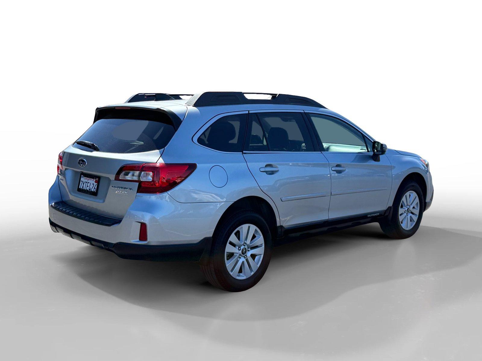 Used 2017 Subaru Outback 2.5i Premium image 5