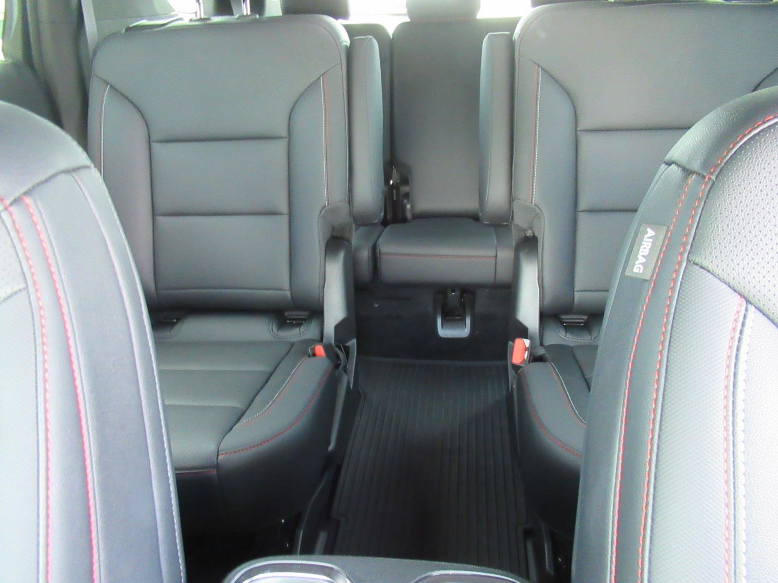 Used 2026 Chevrolet Traverse Z71 AWD/4WD image 40