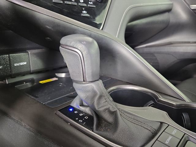 Used 2024 Toyota Camry XSE image 21
