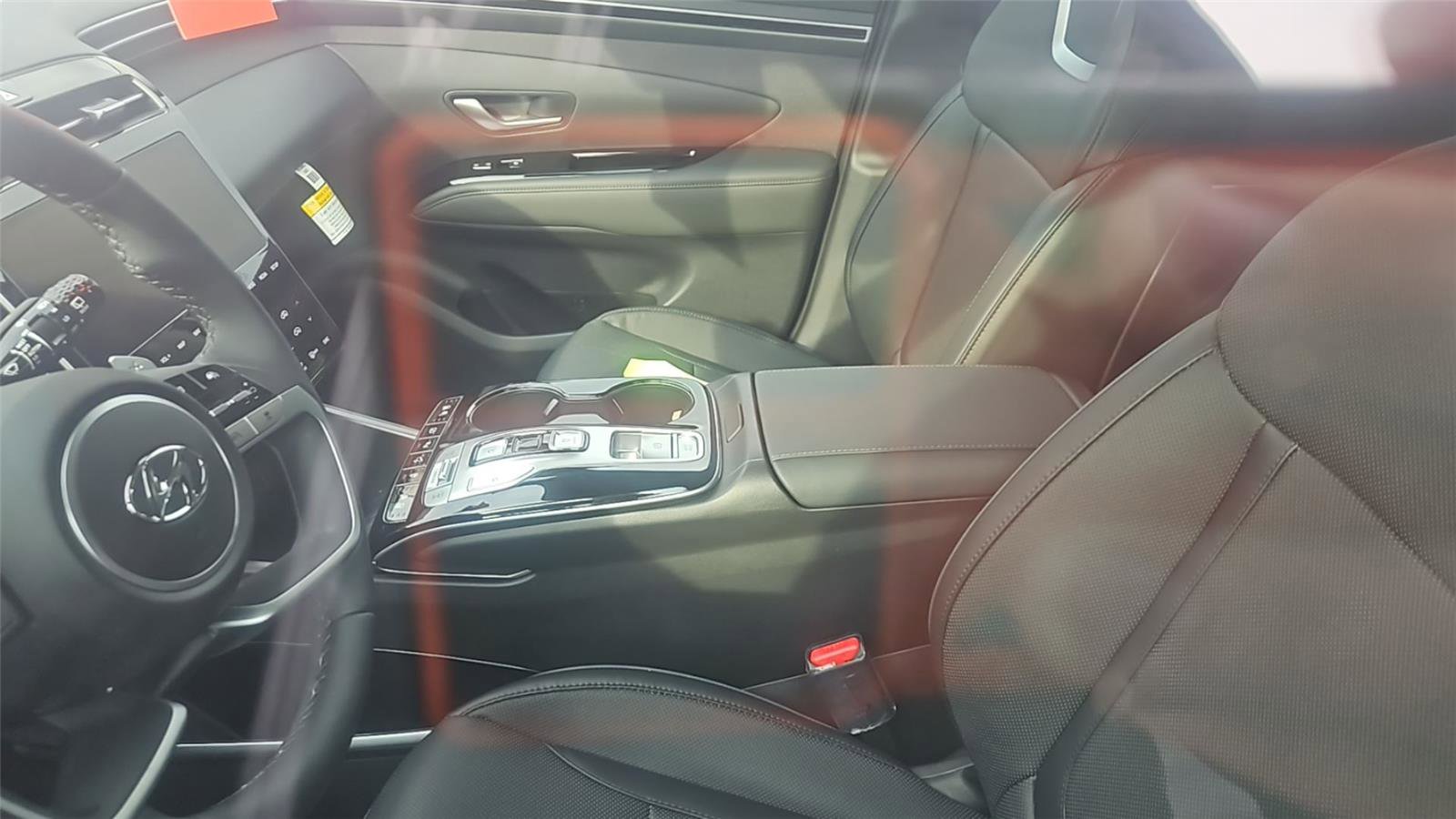 Certified 2024 Hyundai Tucson Limited image 7