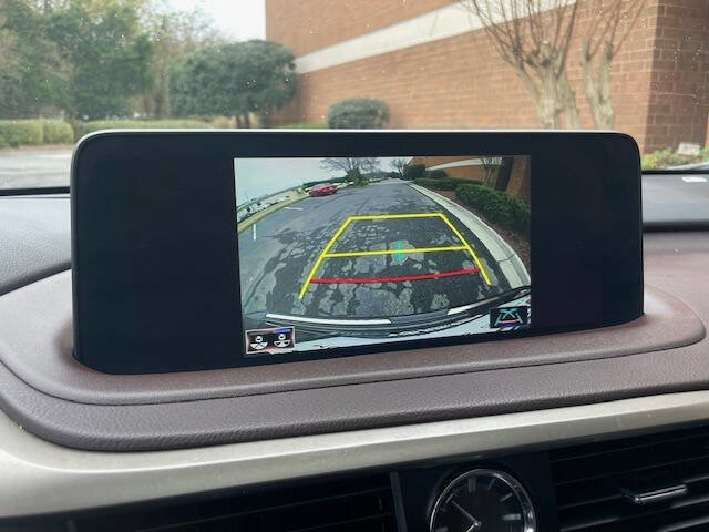 Used 2020 Lexus RX 350 FWD w/ Luxury Package image 33