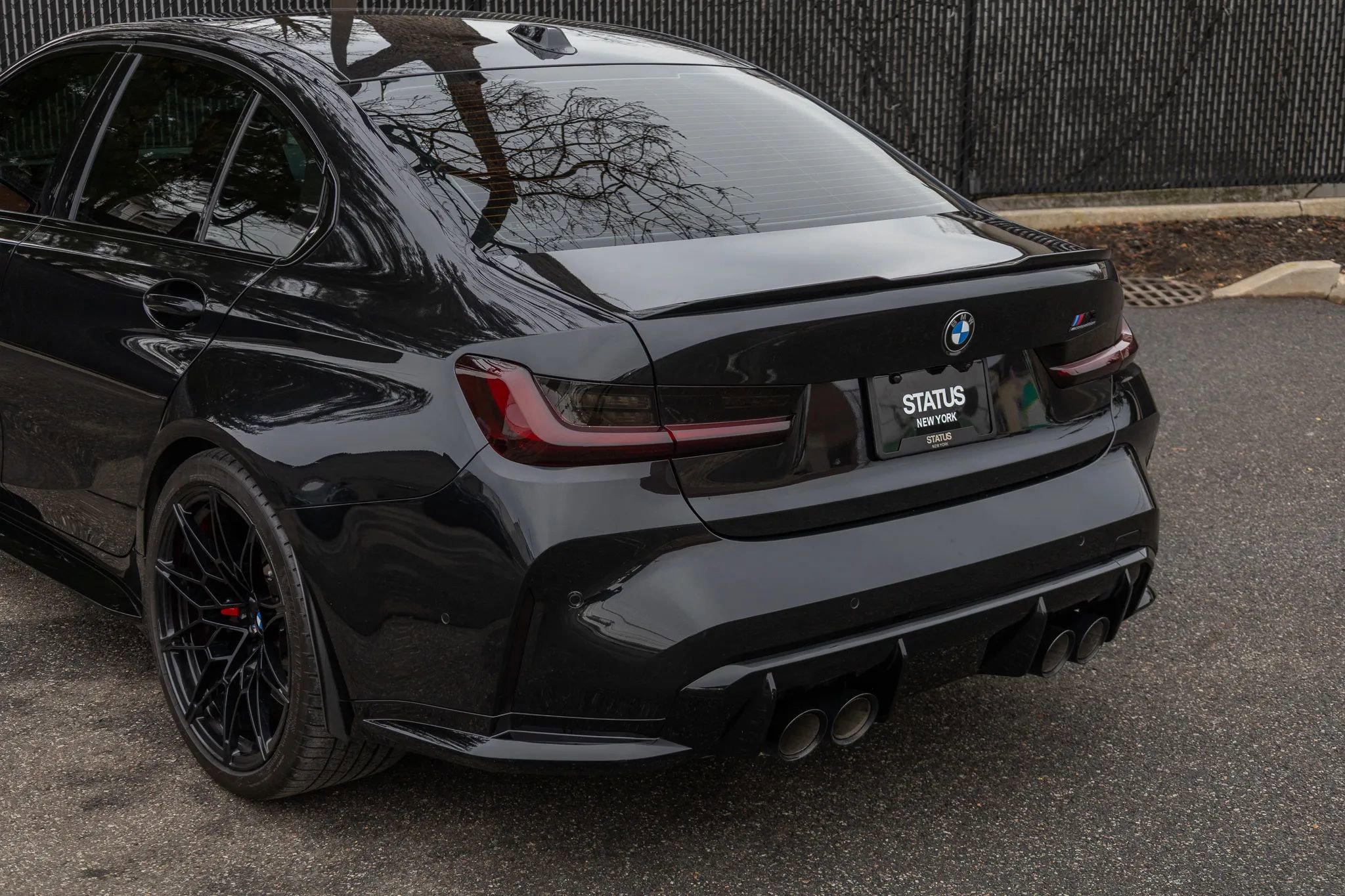 Used 2024 BMW M3 Competition w/ Executive Package image 27