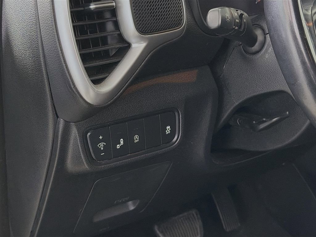 Used 2020 Kia Soul X-Line FWD image 12
