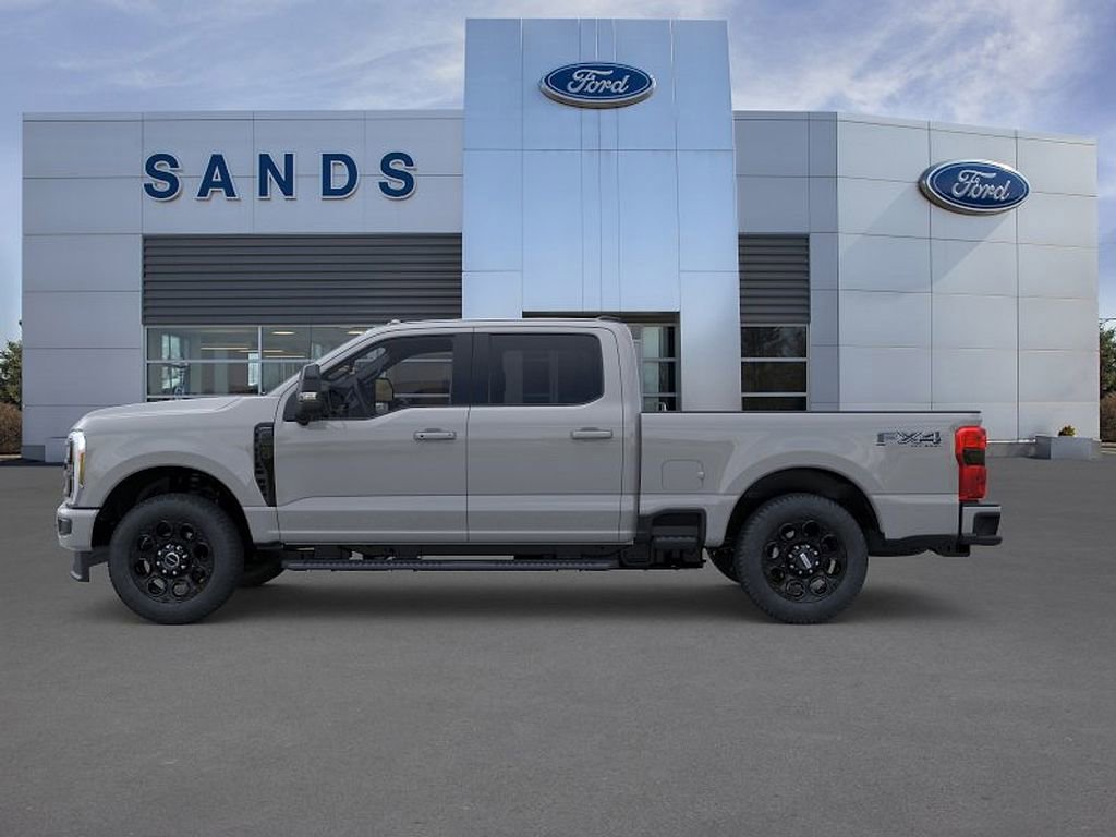 New 2026 Ford F250 Lariat w/ Black Appearance Package AWD/4WD image 3