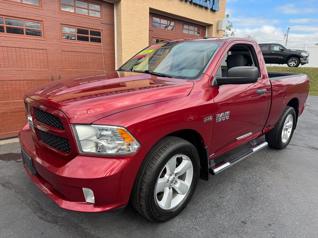 Used 2013 RAM 1500 Express AWD/4WD image 2