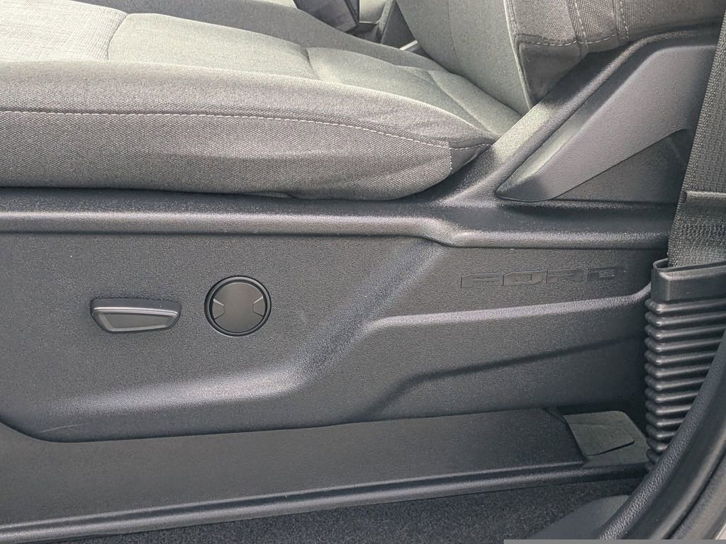 Used 2023 Ford F150 XLT image 18