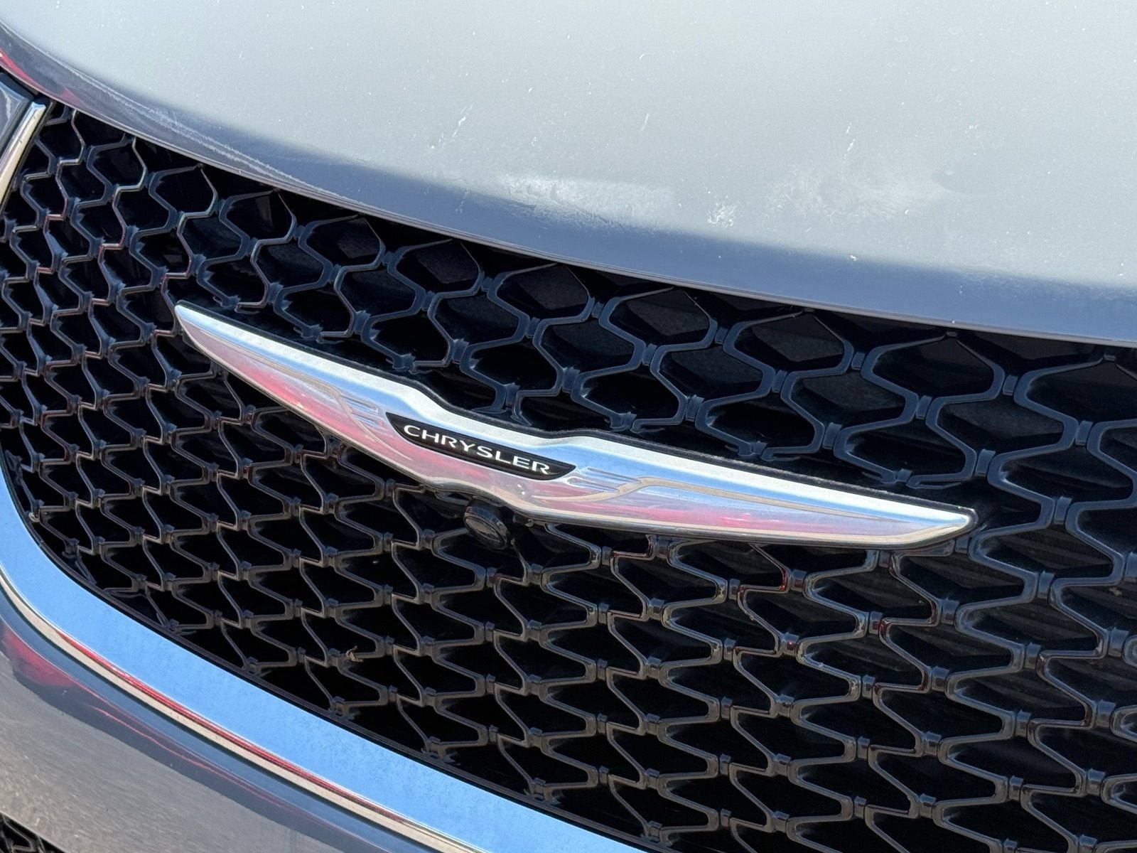 Used 2025 Chrysler Pacifica Select FWD image 33