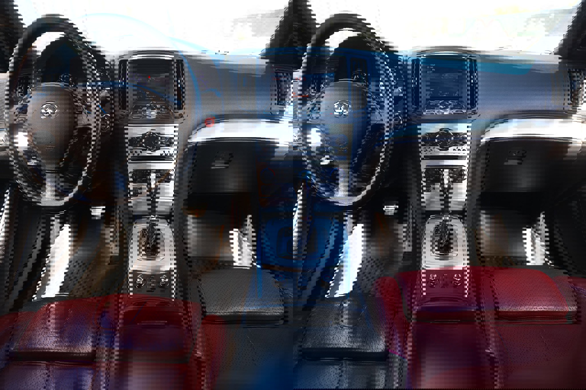 Used 2013 INFINITI G37 x Coupe w/ Premium Pkg image 27