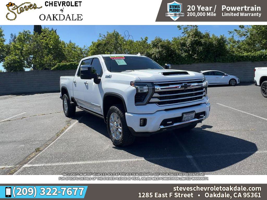 Used 2024 Chevrolet Silverado 2500 High Country w/ High Country Premium Package image 3