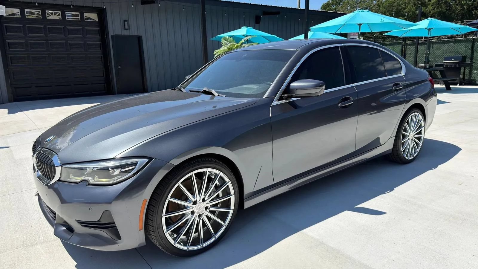 Used 2019 BMW 330i Sedan w/ Convenience Package RWD image 3
