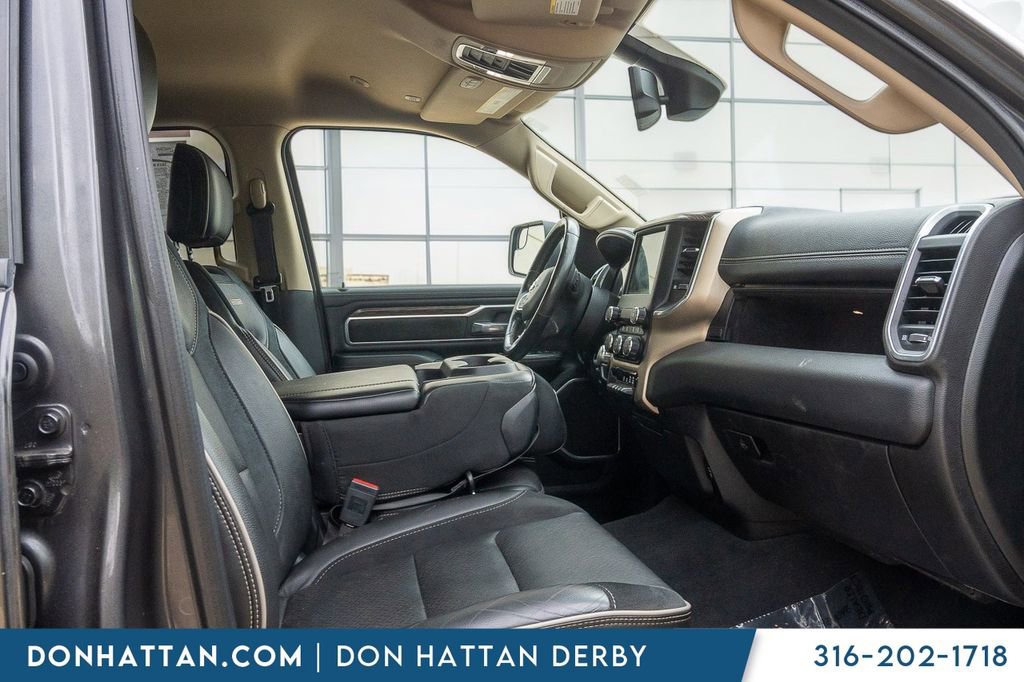 Used 2019 RAM 1500 Laramie AWD/4WD image 23