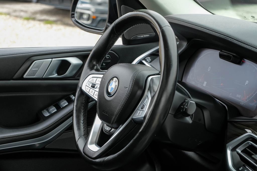 Used 2019 BMW X7 xDrive50i w/ Luxury Seating Package image 13