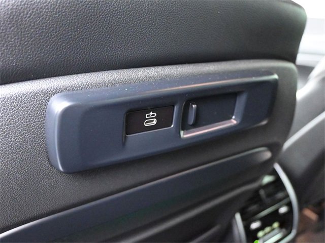 Used 2020 BMW X6 xDrive40i w/ Premium Package image 33