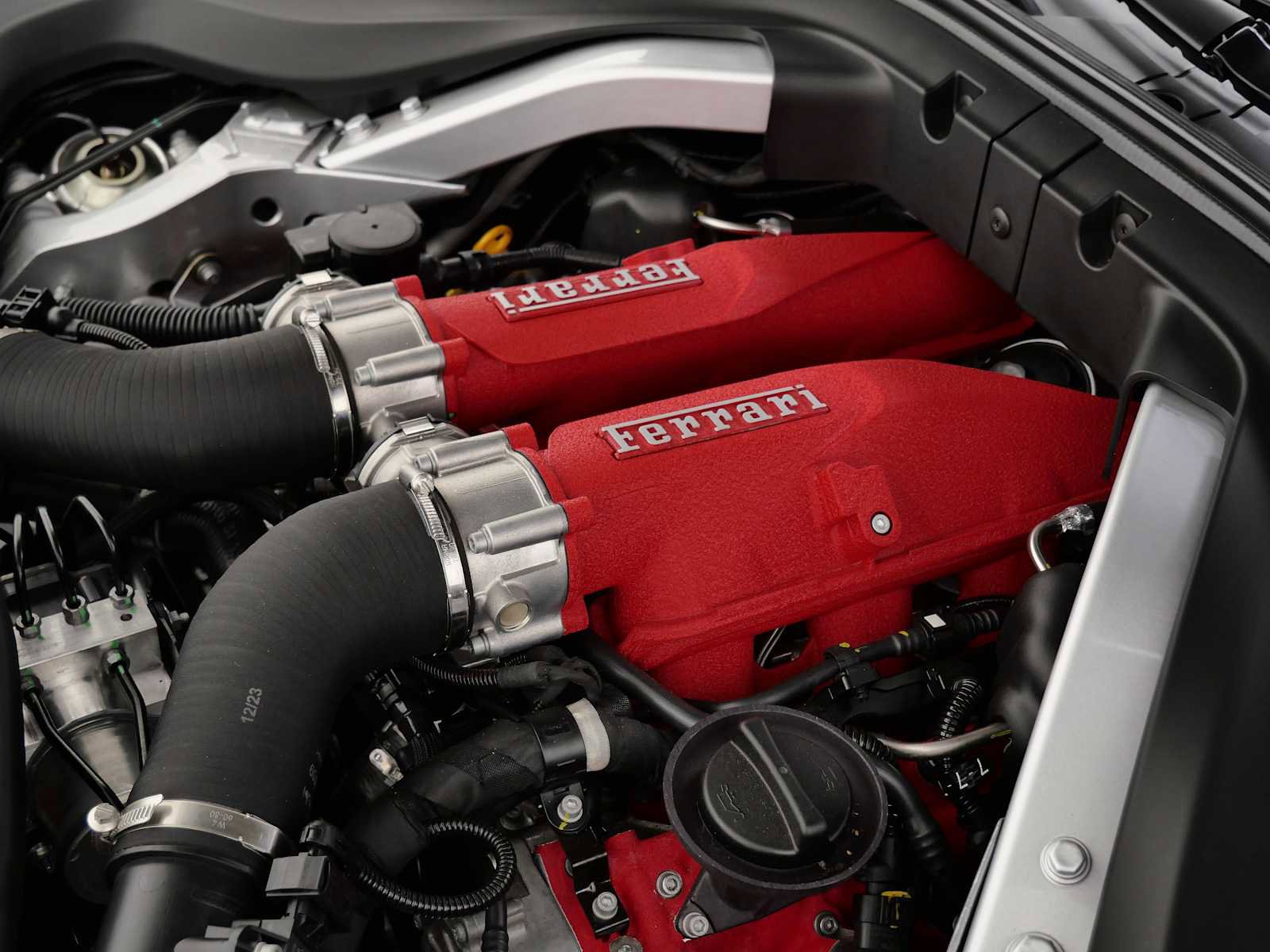 Certified 2024 Ferrari Roma image 32