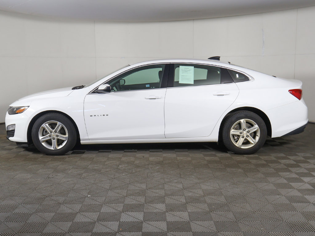 Used 2024 Chevrolet Malibu LS w/ Driver Confidence Package FWD image 16