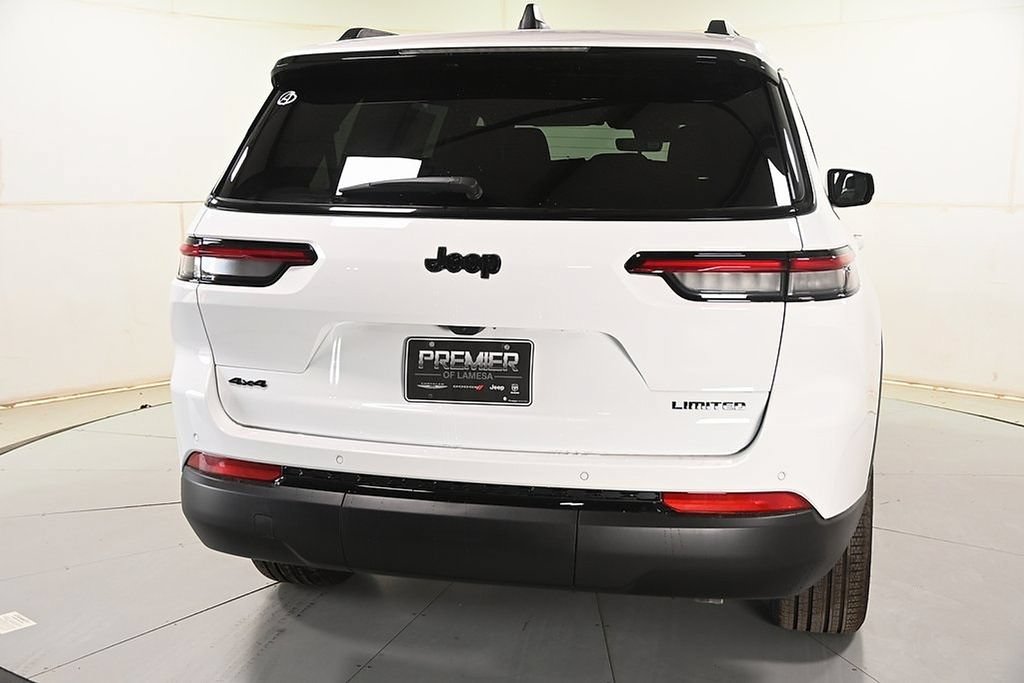 New 2025 Jeep Grand Cherokee L Limited w/ Black Appearance Package AWD/4WD image 7